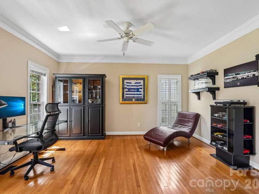 10823 Persimmon Creek Drive, Charlotte, NC 28227.  MLS# CAR4413690, YatesRealty ID 45944. Office/Flex
