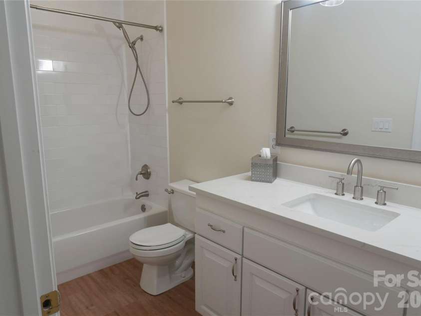 9920 Park Willow Drive, Charlotte, NC 28210.  MLS# CAR4414642, YatesRealty ID 45945. 