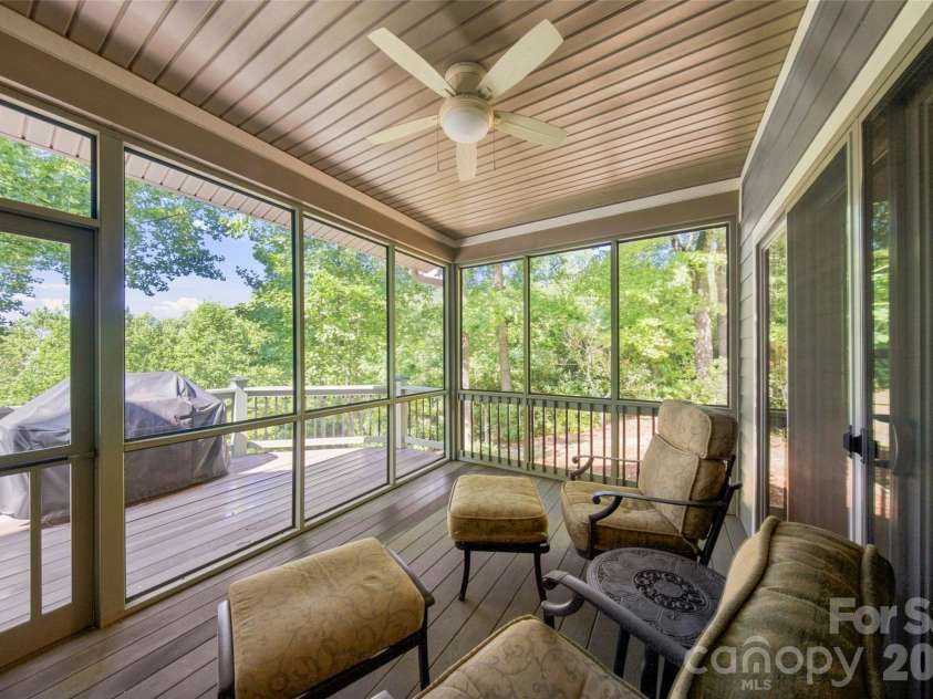 38 Mountain Crest Drive, Hendersonville, NC 28739.  MLS# CAR4416620, YatesRealty ID 45946. 