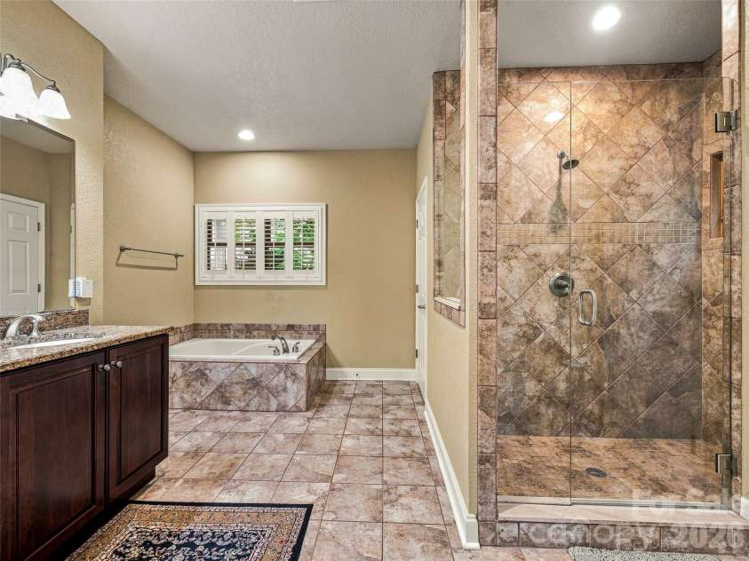 38 Mountain Crest Drive, Hendersonville, NC 28739.  MLS# CAR4416620, YatesRealty ID 45946. 