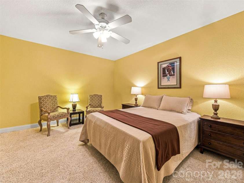 38 Mountain Crest Drive, Hendersonville, NC 28739.  MLS# CAR4416620, YatesRealty ID 45946. 