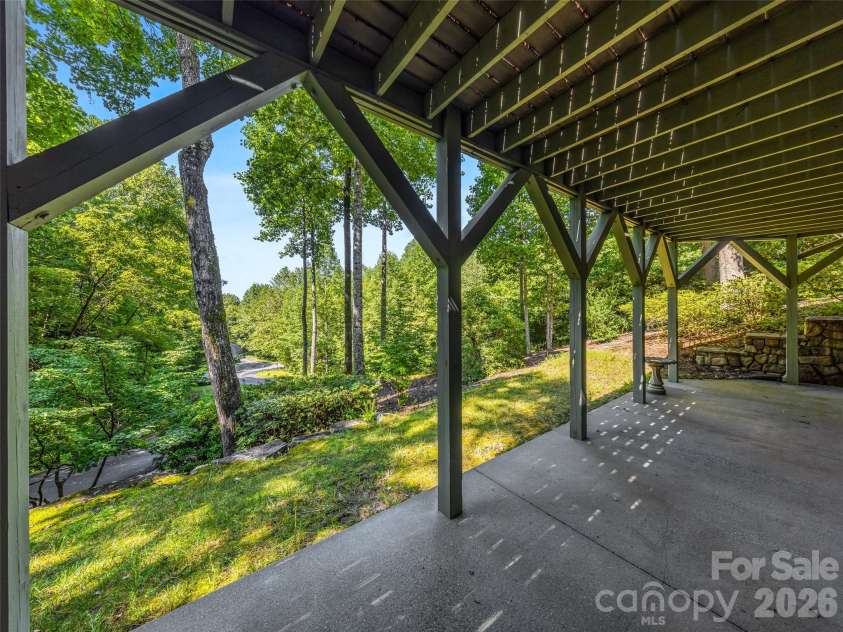 38 Mountain Crest Drive, Hendersonville, NC 28739.  MLS# CAR4416620, YatesRealty ID 45946. 