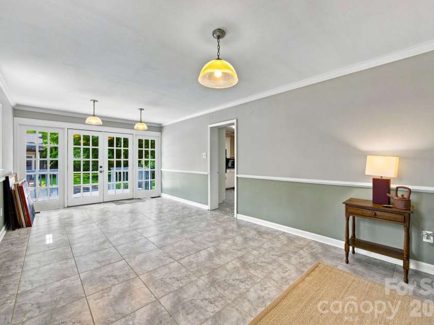 13128 Blacksmith Court, Matthews, NC 28105.  MLS# CAR4409935, YatesRealty ID 45947. 
