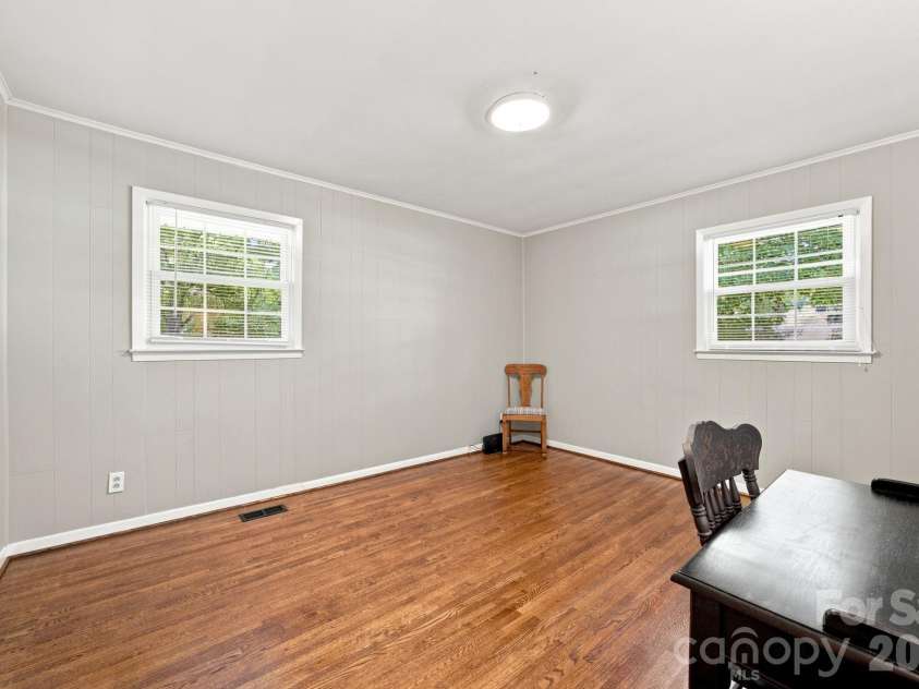 13128 Blacksmith Court, Matthews, NC 28105.  MLS# CAR4409935, YatesRealty ID 45947. 