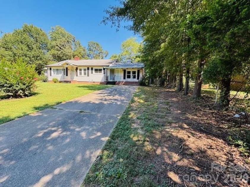 257 Maryland Drive, Forest City, NC 28043.  MLS# CAR4390677, YatesRealty ID 45950. 