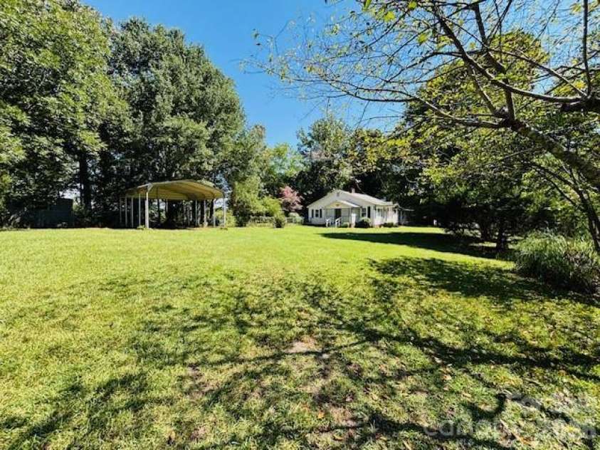 257 Maryland Drive, Forest City, NC 28043.  MLS# CAR4390677, YatesRealty ID 45950. 