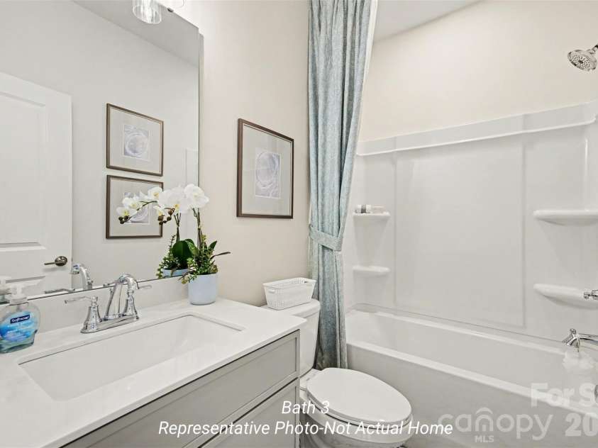 2720 Respite Lane, Charlotte, NC 28273.  MLS# CAR4405441, YatesRealty ID 45954. 