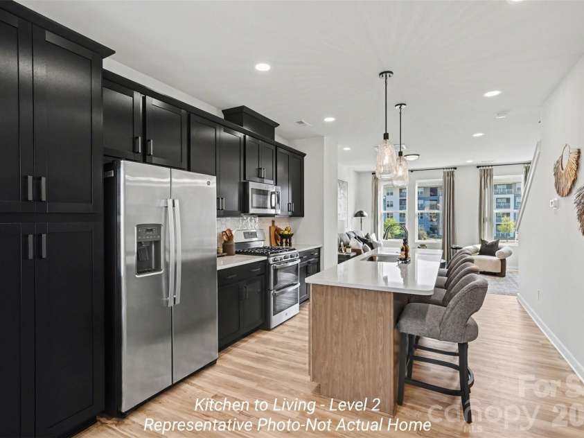 3530 Faithful Lane, Charlotte, NC 28273.  MLS# CAR4414010, YatesRealty ID 45955. 