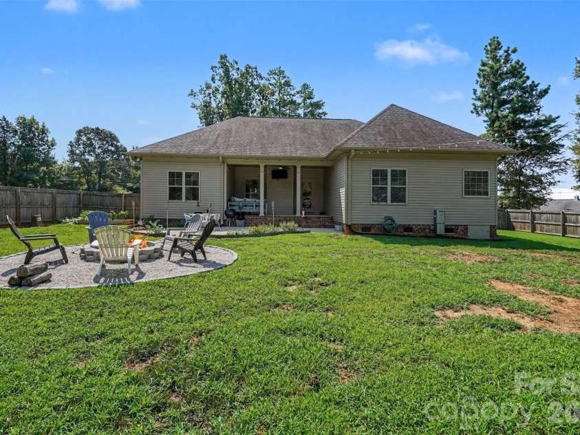 1319 Baucom Road, Monroe, NC 28110.  MLS# CAR4416661, YatesRealty ID 45956. 