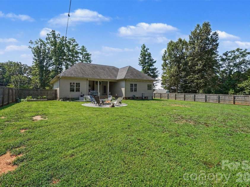1319 Baucom Road, Monroe, NC 28110.  MLS# CAR4416661, YatesRealty ID 45956. 
