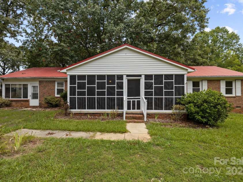 3338 Passmore Road, Rock Hill, SC 29730.  MLS# CAR4162073, YatesRealty ID 4596. 