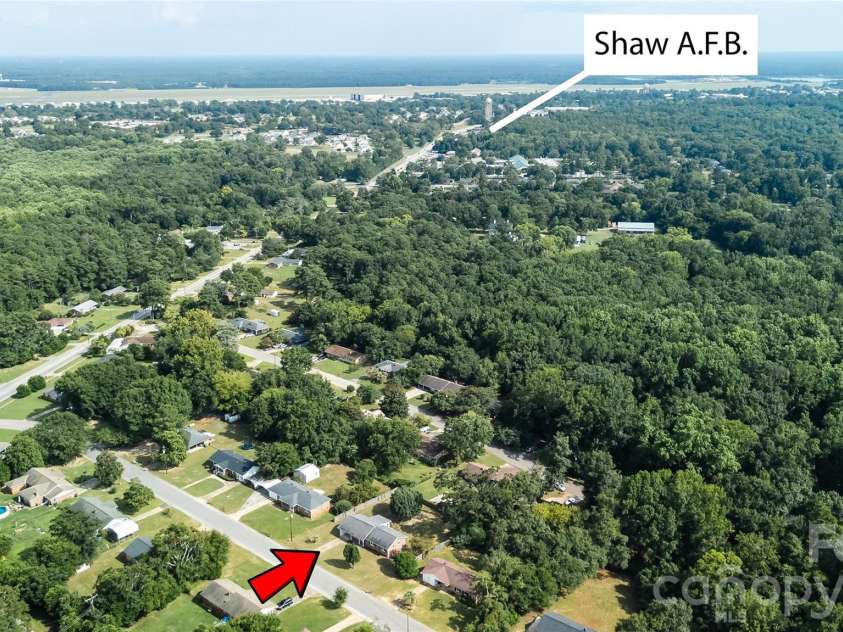 5426 Oakcrest Road, Sumter, SC 29154.  MLS# CAR4412040, YatesRealty ID 45961. 