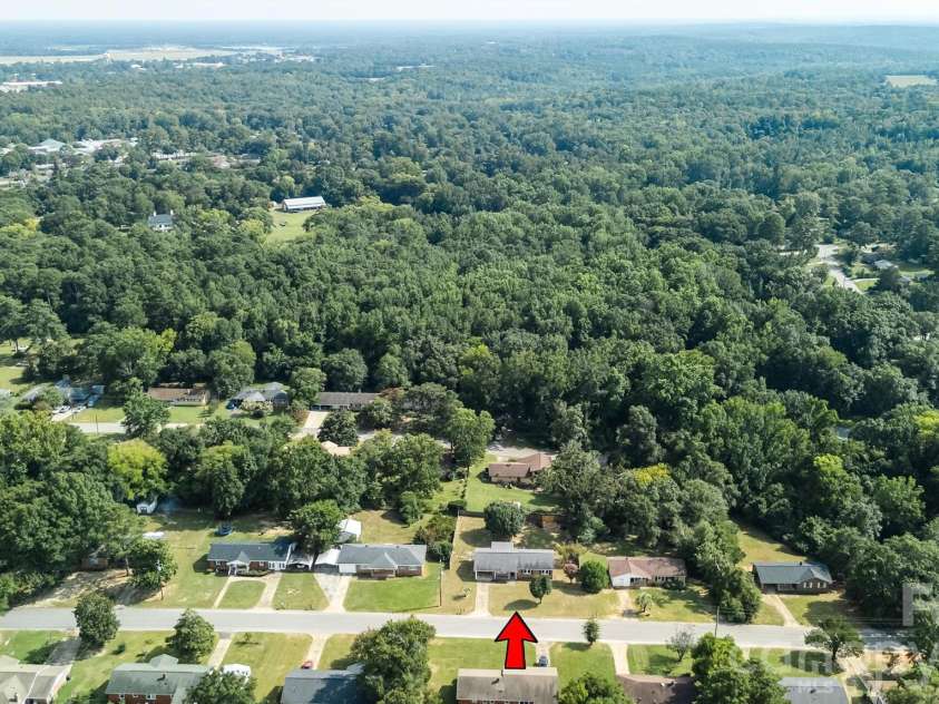 5426 Oakcrest Road, Sumter, SC 29154.  MLS# CAR4412040, YatesRealty ID 45961. 