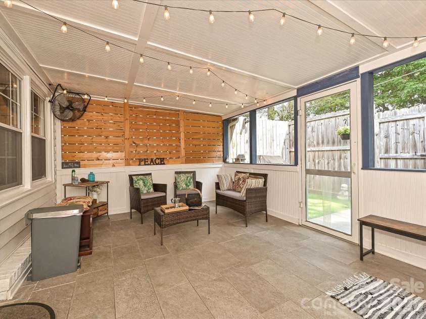 8069 Regent Park Lane, Charlotte, NC 28210.  MLS# CAR4415481, YatesRealty ID 45964. 