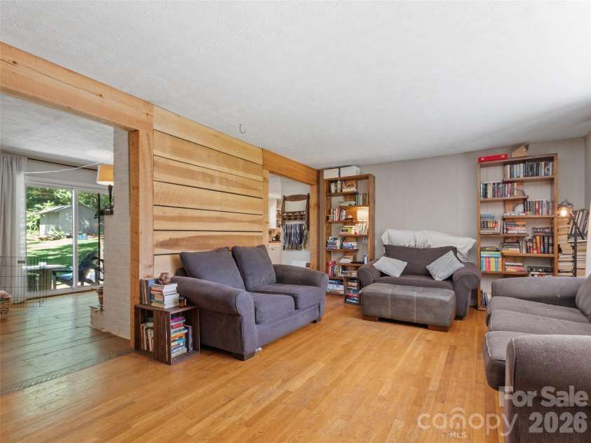 38 Crowell Road, Asheville, NC 28806.  MLS# CAR4415975, YatesRealty ID 45965. 