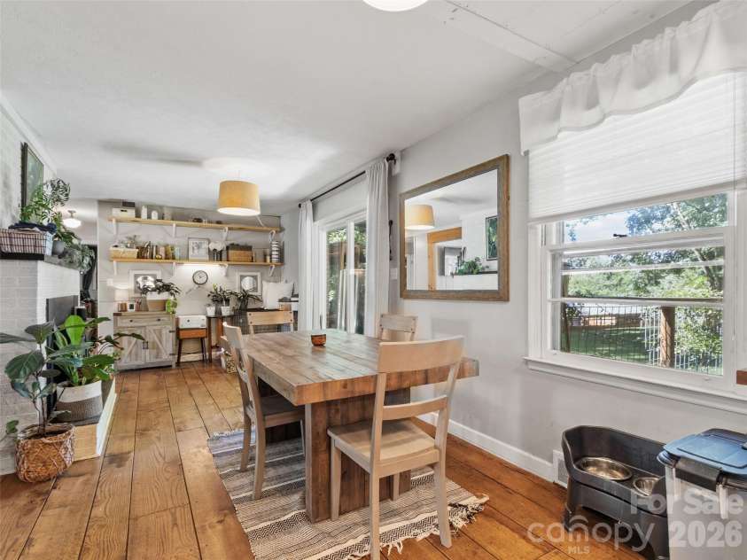 38 Crowell Road, Asheville, NC 28806.  MLS# CAR4415975, YatesRealty ID 45965. 
