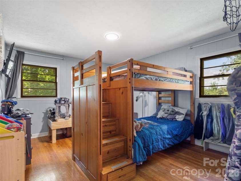 38 Crowell Road, Asheville, NC 28806.  MLS# CAR4415975, YatesRealty ID 45965. 