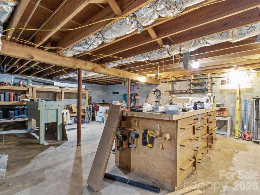 38 Crowell Road, Asheville, NC 28806.  MLS# CAR4415975, YatesRealty ID 45965. 
