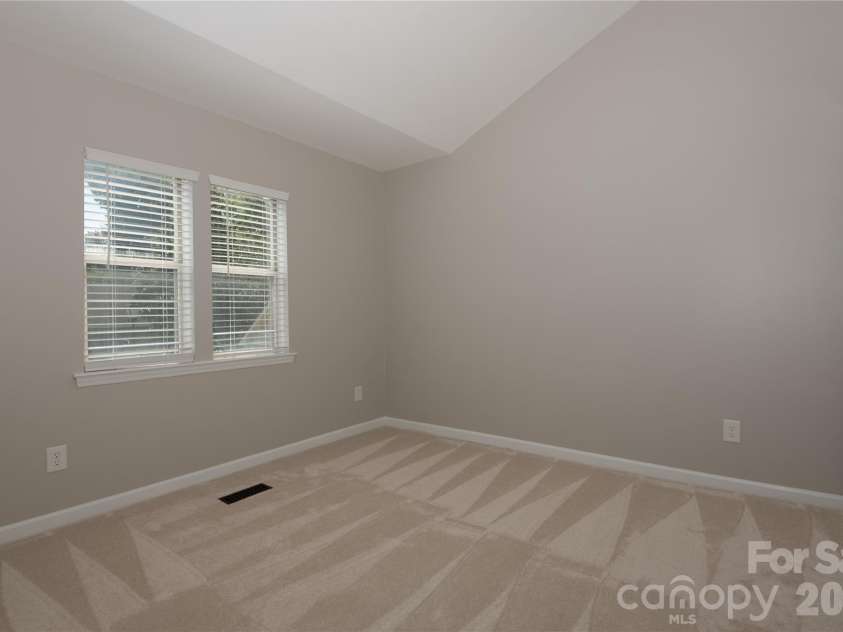 2744 Von Thuringer Court, Charlotte, NC 28210.  MLS# CAR4416507, YatesRealty ID 45966. 
