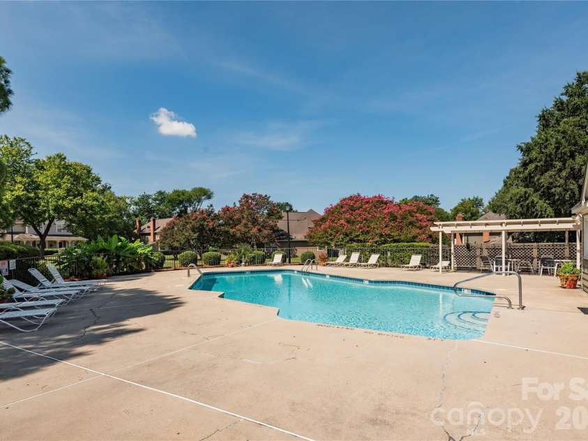 2744 Von Thuringer Court, Charlotte, NC 28210.  MLS# CAR4416507, YatesRealty ID 45966. 