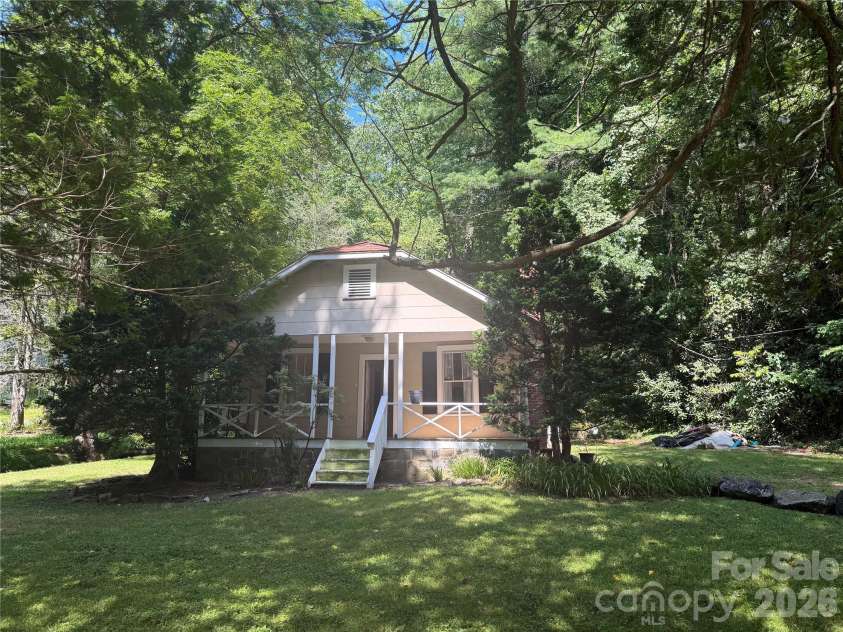 19010 Rosman Highway, Sapphire, NC 28774.  MLS# CAR4416340, YatesRealty ID 45969. 