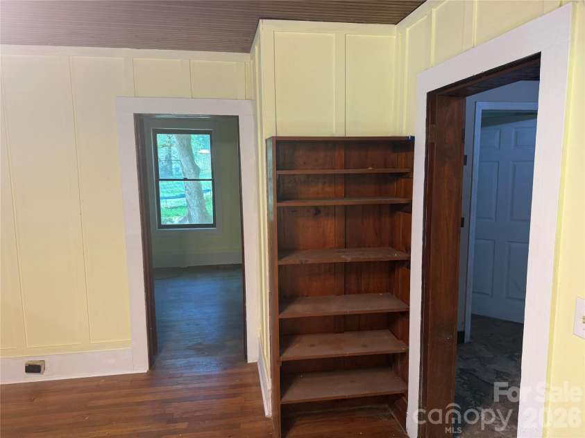 19010 Rosman Highway, Sapphire, NC 28774.  MLS# CAR4416340, YatesRealty ID 45969. 