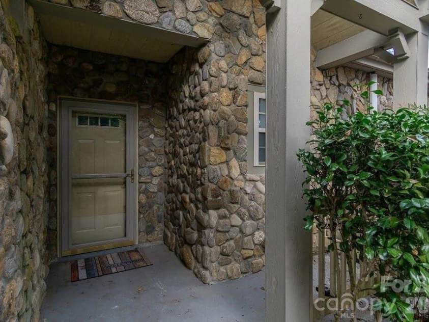162 Stonecrest Court, Lake Lure, NC 28746.  MLS# CAR4416836, YatesRealty ID 45971. 