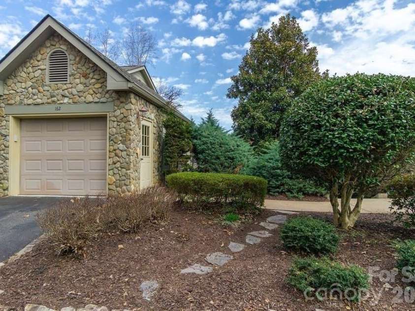 162 Stonecrest Court, Lake Lure, NC 28746.  MLS# CAR4416836, YatesRealty ID 45971. 