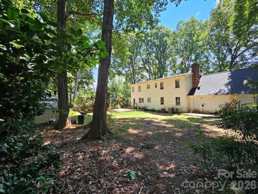 6127 Winview Heights Street, Clemmons, NC 27012.  MLS# CAR4416302, YatesRealty ID 45973. Actual backyard