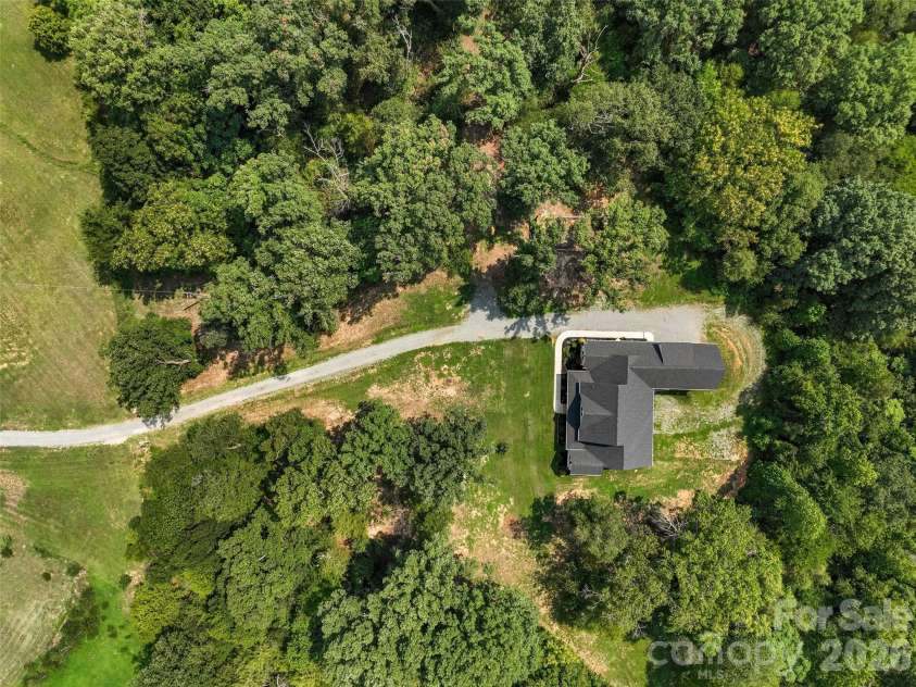 1421 Hamilton Crossroads Road, Marshville, NC 28103.  MLS# CAR4409777, YatesRealty ID 45975. 