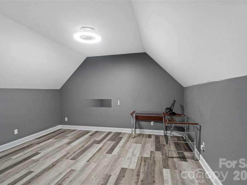 1421 Hamilton Crossroads Road, Marshville, NC 28103.  MLS# CAR4409777, YatesRealty ID 45975. Flex Space