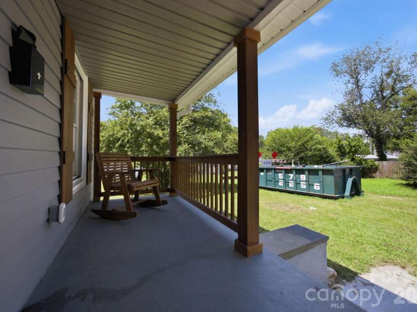 105 Park Street, Clover, SC 29710.  MLS# CAR4411553, YatesRealty ID 45977. 