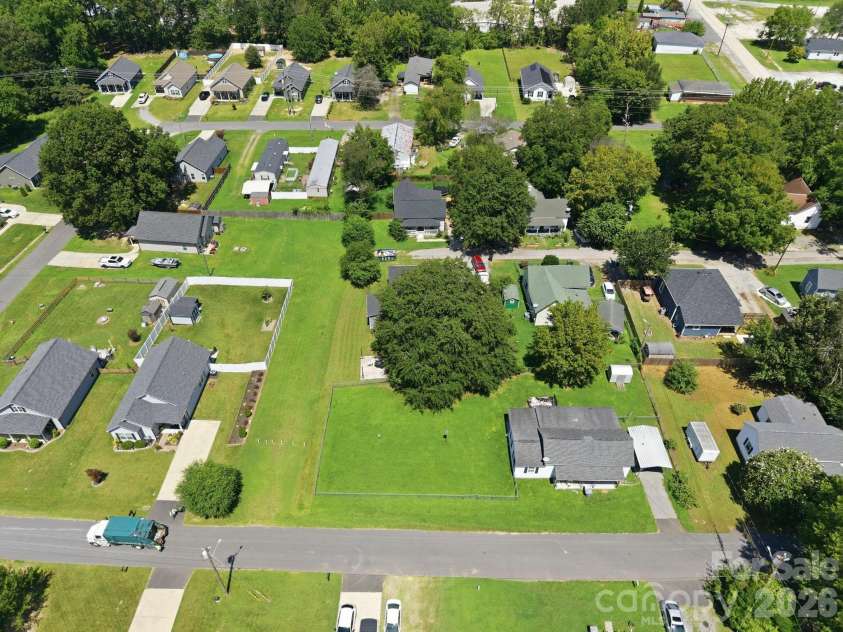 105 Park Street, Clover, SC 29710.  MLS# CAR4411553, YatesRealty ID 45977. 