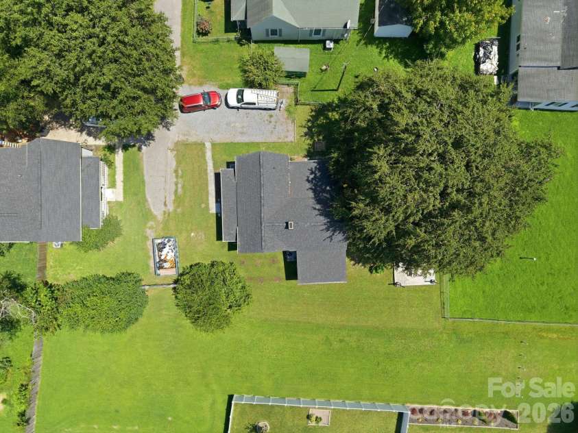 105 Park Street, Clover, SC 29710.  MLS# CAR4411553, YatesRealty ID 45977. 