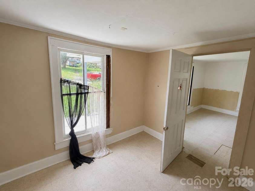 318 Love Street, Albemarle, NC 28001.  MLS# CAR4416954, YatesRealty ID 45978. 