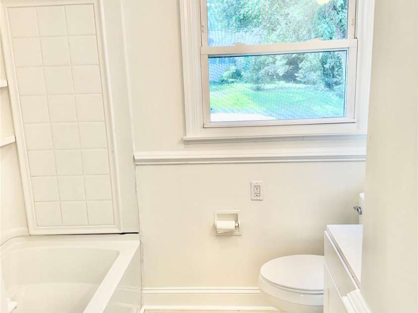 938 Summer Drive, Gastonia, NC 28052.  MLS# CAR4416993, YatesRealty ID 45979. 