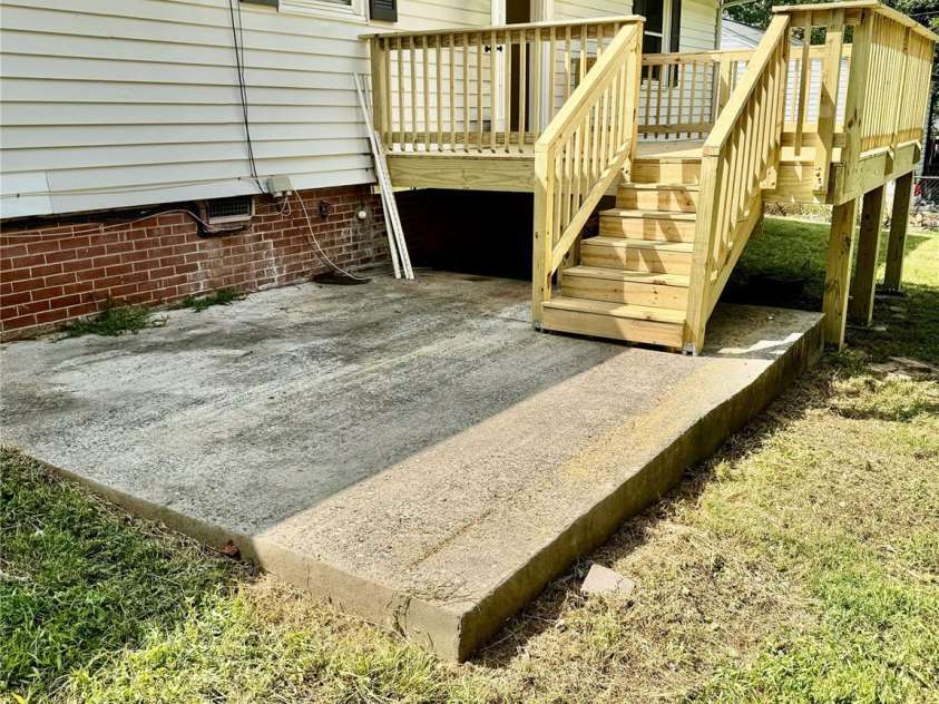 938 Summer Drive, Gastonia, NC 28052.  MLS# CAR4416993, YatesRealty ID 45979. 