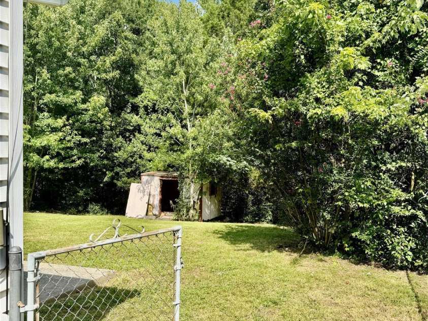 938 Summer Drive, Gastonia, NC 28052.  MLS# CAR4416993, YatesRealty ID 45979. 