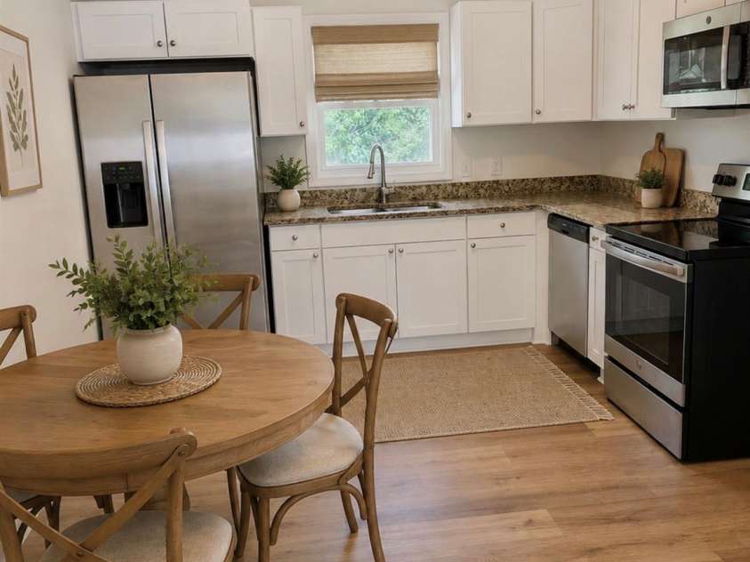 938 Summer Drive, Gastonia, NC 28052.  MLS# CAR4416993, YatesRealty ID 45979. AI generated staging