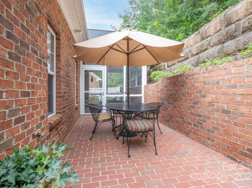 1045 Kensford Drive, Lewisville, NC 27023.  MLS# CAR4299696, YatesRealty ID 4598. 