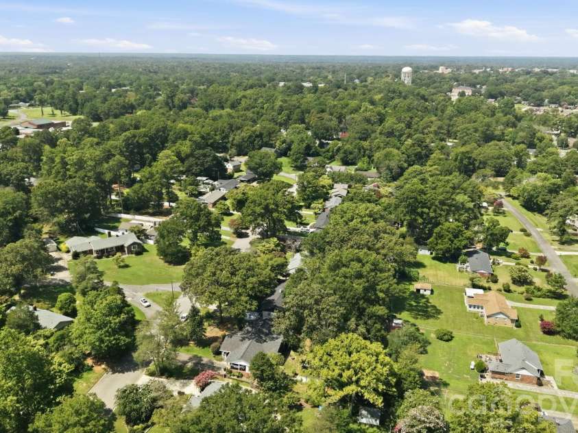 1053 Christopher Circle, Rock Hill, SC 29730.  MLS# CAR4407699, YatesRealty ID 45980. 