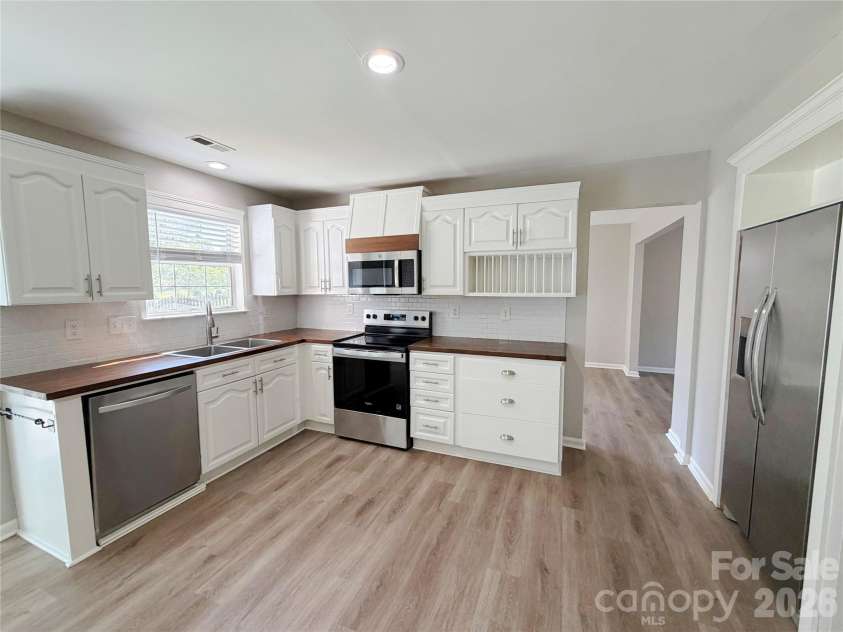 5902 Hoover Street, Indian Trail, NC 28079.  MLS# CAR4415572, YatesRealty ID 45982. 