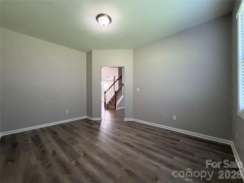 9927 Jeanette Circle, Charlotte, NC 28213.  MLS# CAR4415748, YatesRealty ID 45983. 