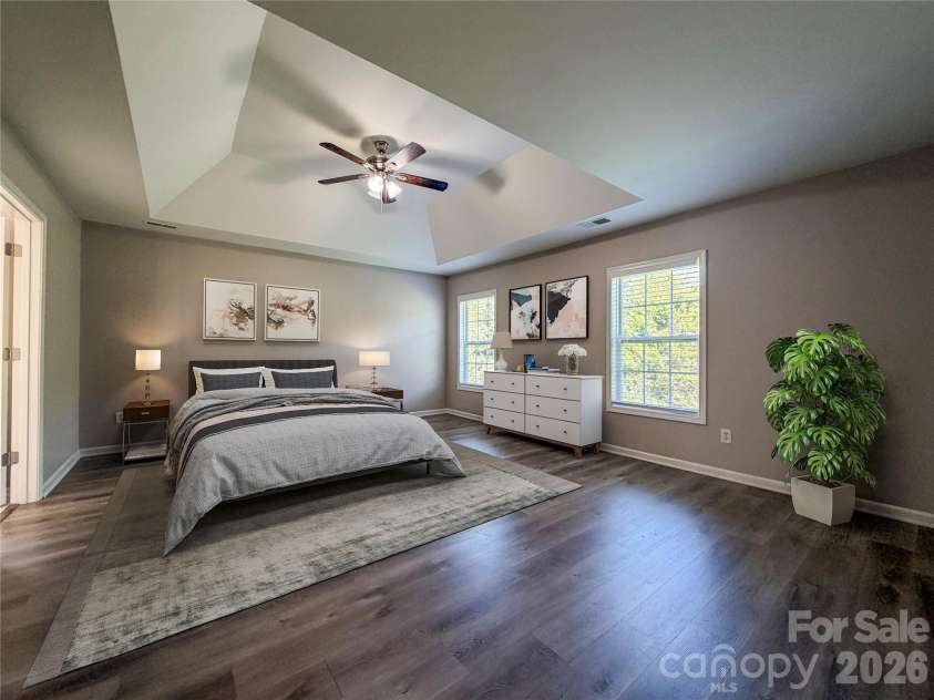 9927 Jeanette Circle, Charlotte, NC 28213.  MLS# CAR4415748, YatesRealty ID 45983. 