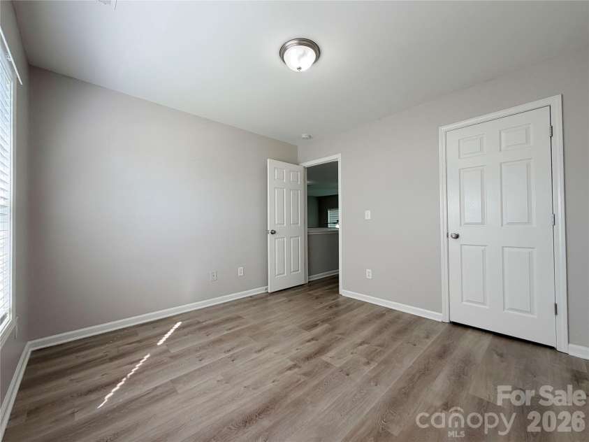 9927 Jeanette Circle, Charlotte, NC 28213.  MLS# CAR4415748, YatesRealty ID 45983. 