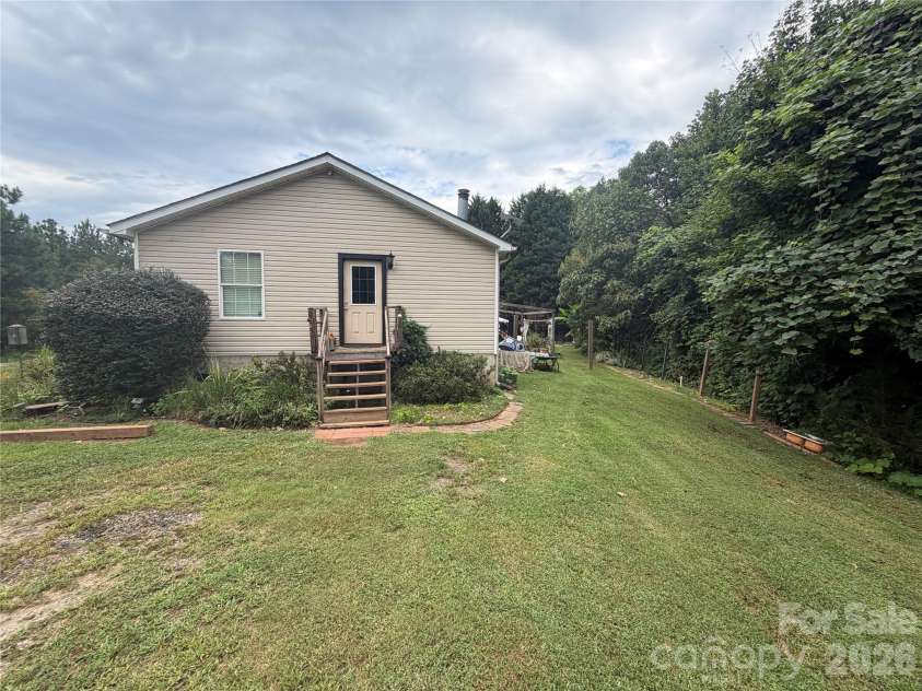 263 Coyote Pass Lane, Rutherfordton, NC 28139.  MLS# CAR4416720, YatesRealty ID 45984. 