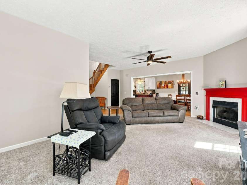 28 Gentlewood Trail, Candler, NC 28715.  MLS# CAR4412356, YatesRealty ID 45986. 