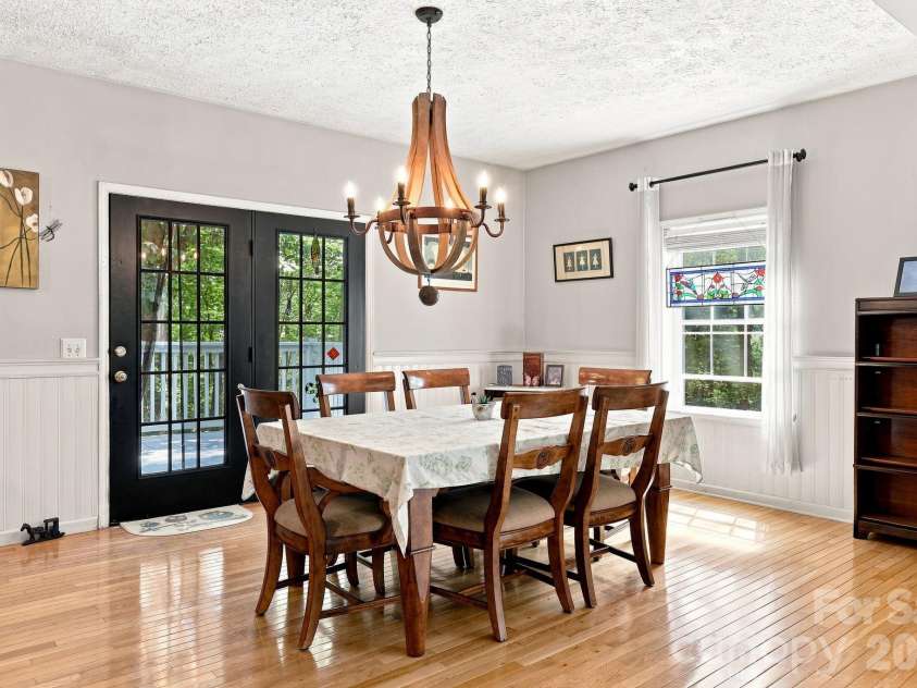 28 Gentlewood Trail, Candler, NC 28715.  MLS# CAR4412356, YatesRealty ID 45986. 