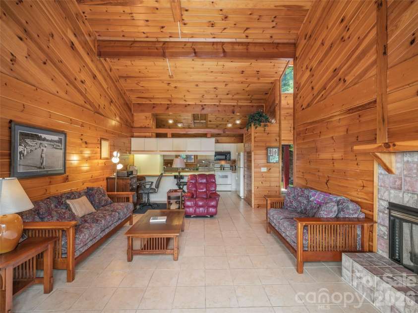 156 Winterstar Loop, Burnsville, NC 28714.  MLS# CAR4416856, YatesRealty ID 45987. 