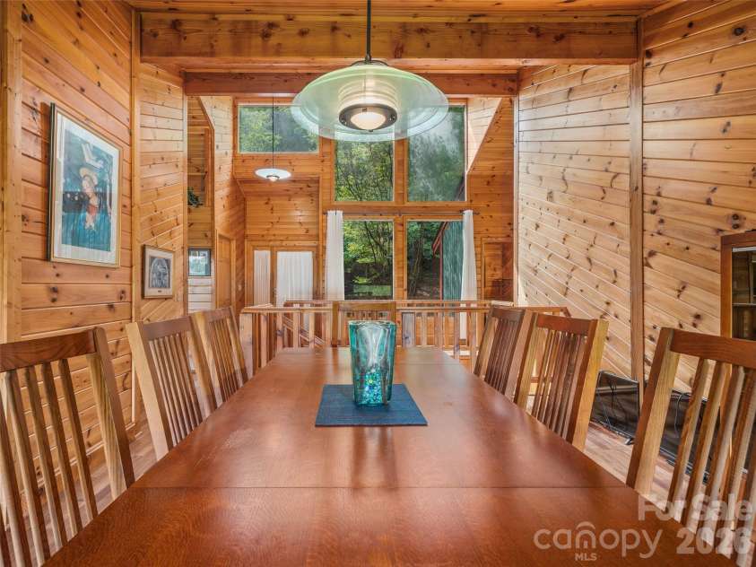 156 Winterstar Loop, Burnsville, NC 28714.  MLS# CAR4416856, YatesRealty ID 45987. 